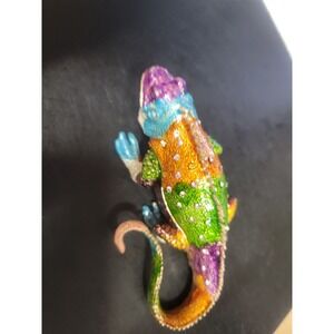 BEJEWELED ENAMELED ART IQUANA LIZARD